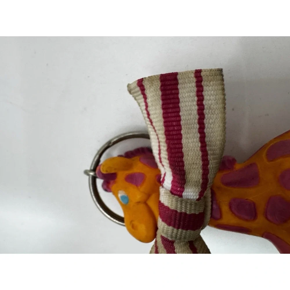 Vintage 1993 Avon Key To Cuteness Keychain‎ Circus Giraffe *No Box